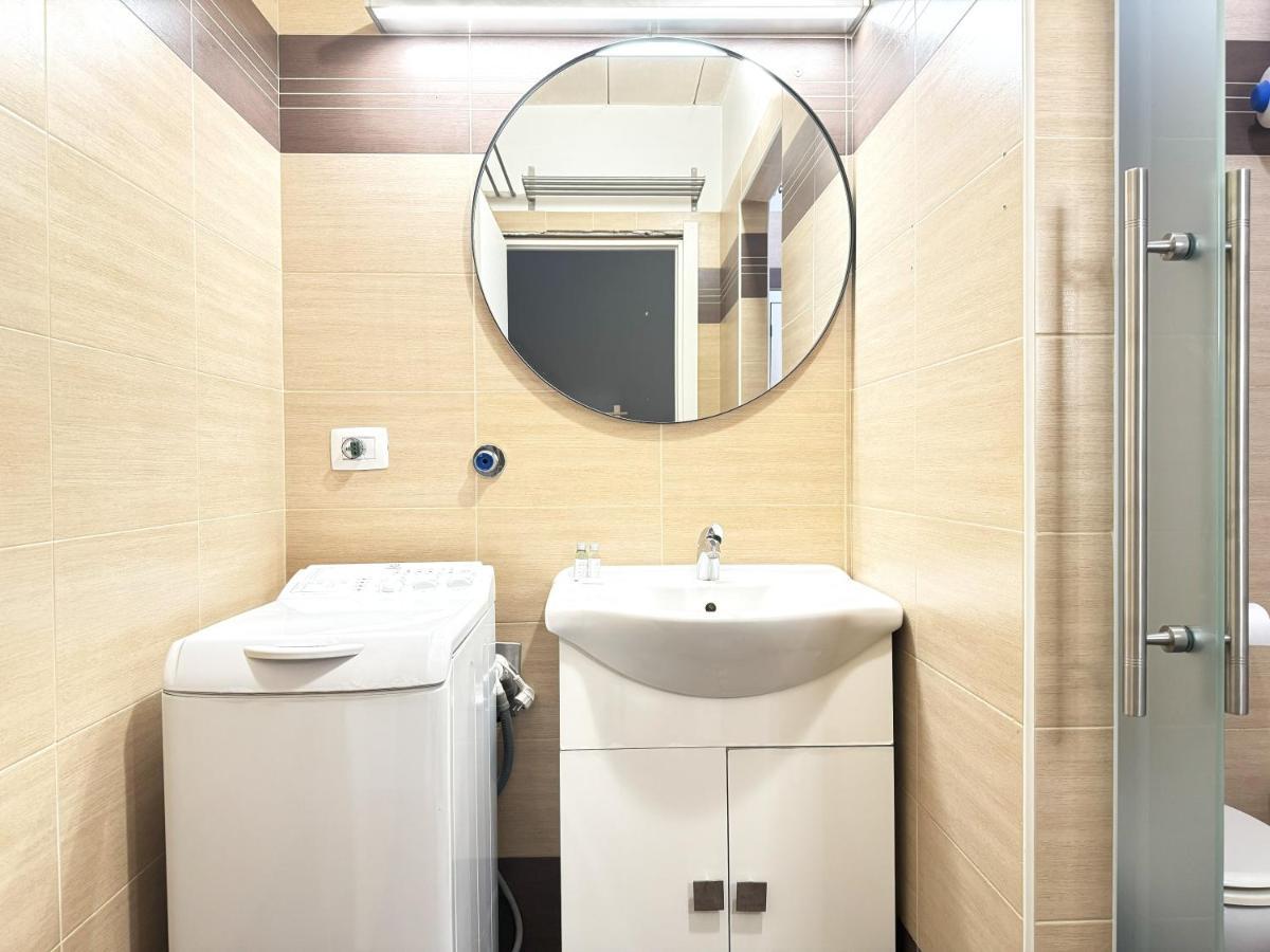 Dora Park-Porta Susa Private Parking&Netflix Apartment Torino Exterior foto